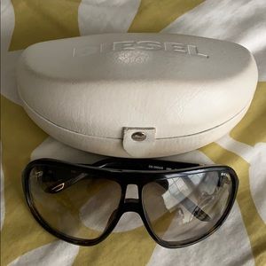 Diesel tortoise aviator sunglasses